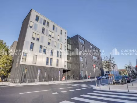 bureaux à louer proche tramway gare de villeurbanne