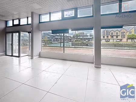 local commercial à vendre