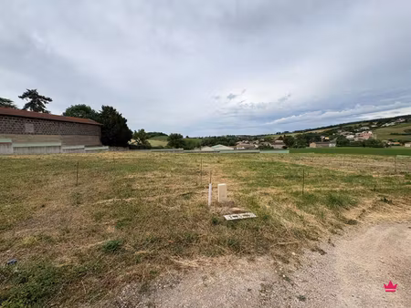 terrain constructible viabilisé à vendre