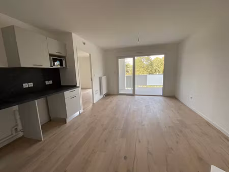 orpi avelin centre commercial