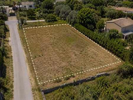 terrain constructible viabilisé à vendre