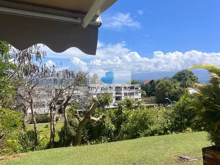 studio à louer bas du fort