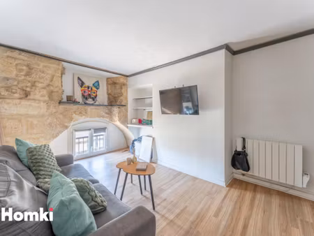 appartement t1 de 25 m² à bordeaux 33000, rue de la fusterie