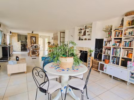 maison d'architecte 5 chambres – 220 m² utiles – secteur recherché de douai, à proximité i