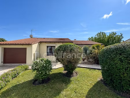 maison à vendre 5 pièces royan (17) - garage - cave - terrain de 579m²