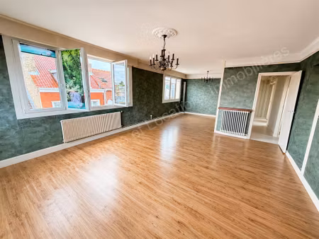 appartement f4 de 106 m² avec balcon, garage et dépendances