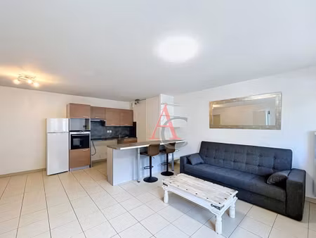 location nice ouest, 2 pièces 55 m², meublé, parking privé