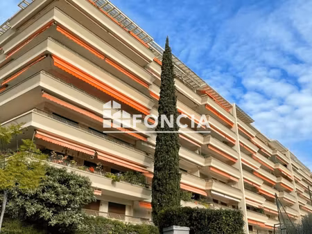 cannes lacour 4p garage