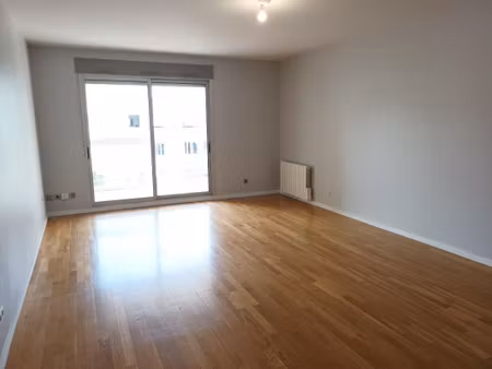 t3 69003