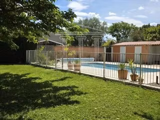 maison de luxe en vente à sorgues, provence-alpes-côte d'azur