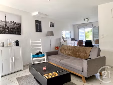 maison à louer - 4 pièces - 77 m2 - boos - 76 - haute-normandie