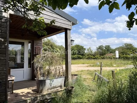 local commercial de 98 m² à la barre-en-ouche