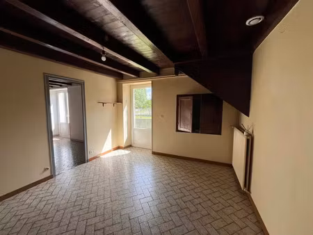 vente maison 3 pièces 85 m² secondigné-sur-belle (79170)