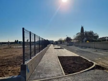 terrain 255 m² montady