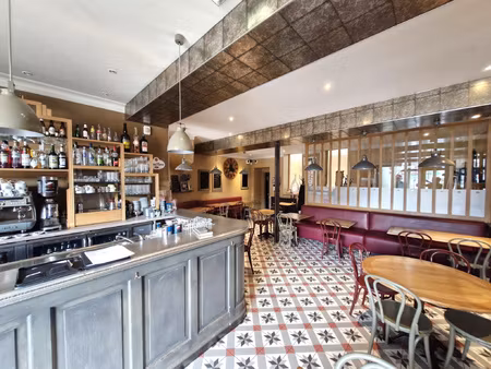 bar - hotel - restaurant