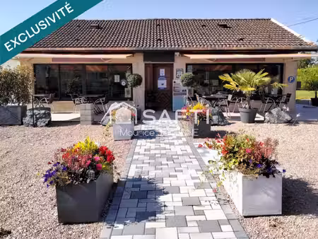 fonds de commerce restaurant pizzéria avec sa belle terrasse sur axe passant proche du cen