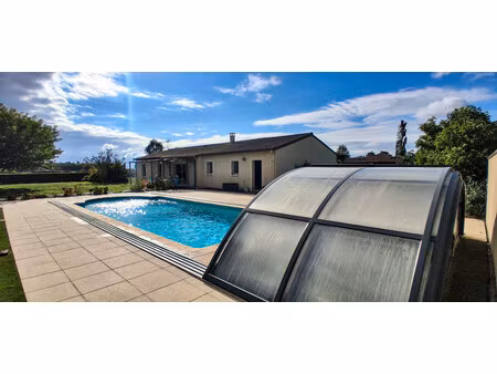 maison à vendre à saint-pompain (79160) - deux-sèvres