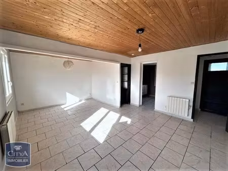 appartement à louer 4 pièces 68.39 m² - peyrolles-en-provence (13) - 795€