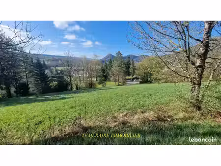terrain 3080 m² sirod