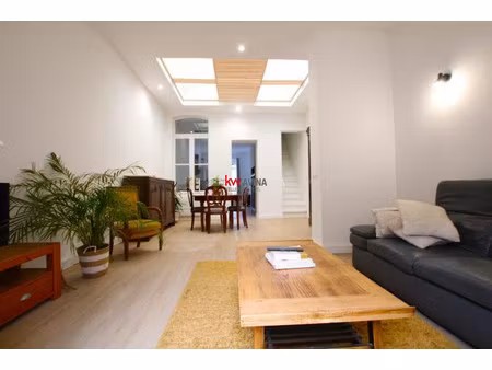 1930 contemporaine 3 chambres + jardin