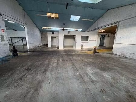 location bureaux et commerces à saint-lô (50000) : à louer / 150m² saint-lô