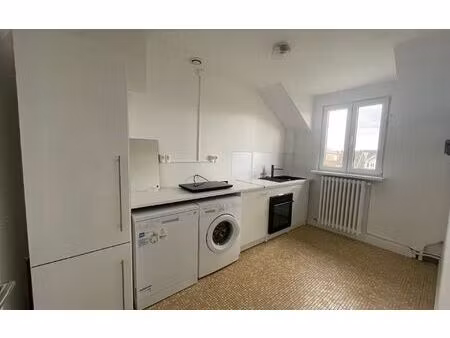 location appartement, 61.48 m² t-3 à le mans, 600 €