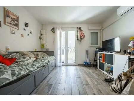 référence : 6213-mco - exclusivité secteur timone, studio de 20 m² avec terrasse en...
