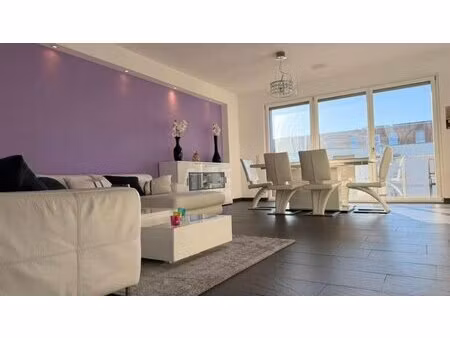 à louer appartement 120 m² – 2 900 € |helmsange