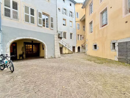 appartement t2 de caractère