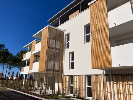 biscarrosse - t2 avec terrasse et place de parking