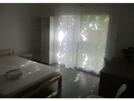 location appartement 2 pièces 40 m² à bordeaux (33200)