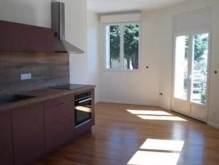 location appartement 2 pièces 37 m² à vensac (33590)