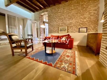 appartement 2 pièces - 62 m²