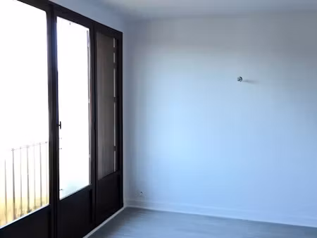 location appartement 1 pièce 23.1 m² à orsay (91400), 660 €