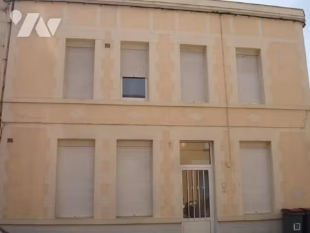 location meublée appartement 1 pièce 15 m² à saint-quentin (02100), 300 €