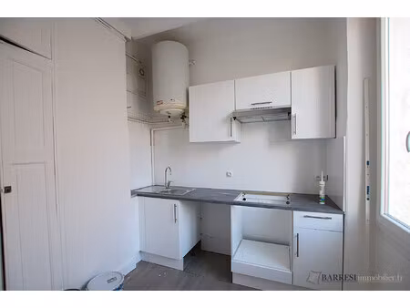 beau t2 lumineux, climatisé, au calme