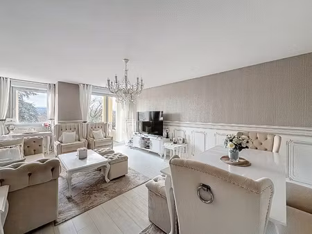 appartement 4 pièces - 93 m²