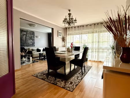 lille vauban-esquermes - joli appartement baigné de soleil a