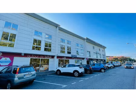 bureau à louer de 175 m² sur bayonne le forum