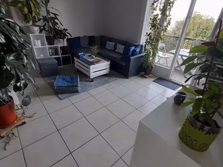 type ii spacieux et lumineux - secteur layoule tres calme -