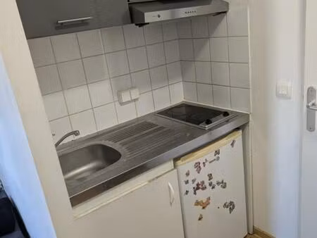 location appartement 1 pièce 20 m² à marseille 12 (13012)