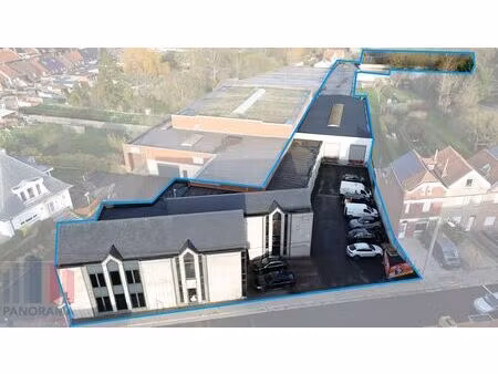 commercieel te koop in moeskroen