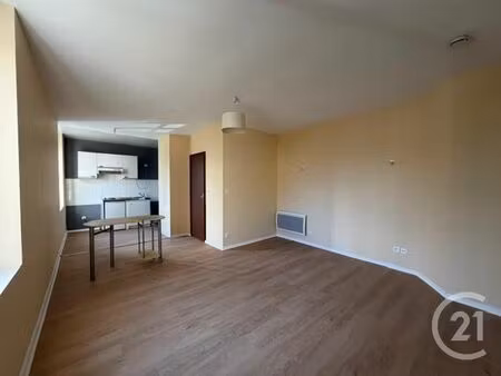 appartement f2 à louer - 2 pièces - 50 m2 - graulhet - 81 - midi-pyrenees