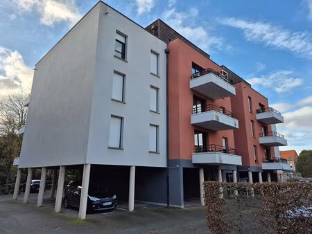 investissement locatif - t2 avec balcon et place de parking