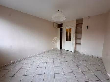 studio 21 m² rue ampère - saint germain en laye