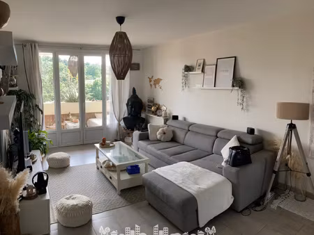 appartement t3 avec parking et cave