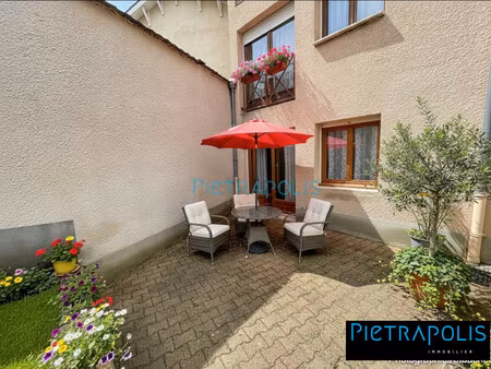 quincieux centre village t4 avec une terrasse et garage