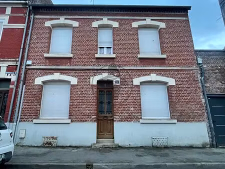 charmante maison de ville quartier remicourt