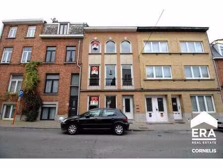 anderlecht – appartement 2 chambres prêt à emménager