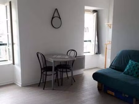 location appartement t1 meublé à vannes centre ville (56000) : à louer t1 meublé / 19m² va
